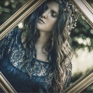 Meet your Posher, Marie